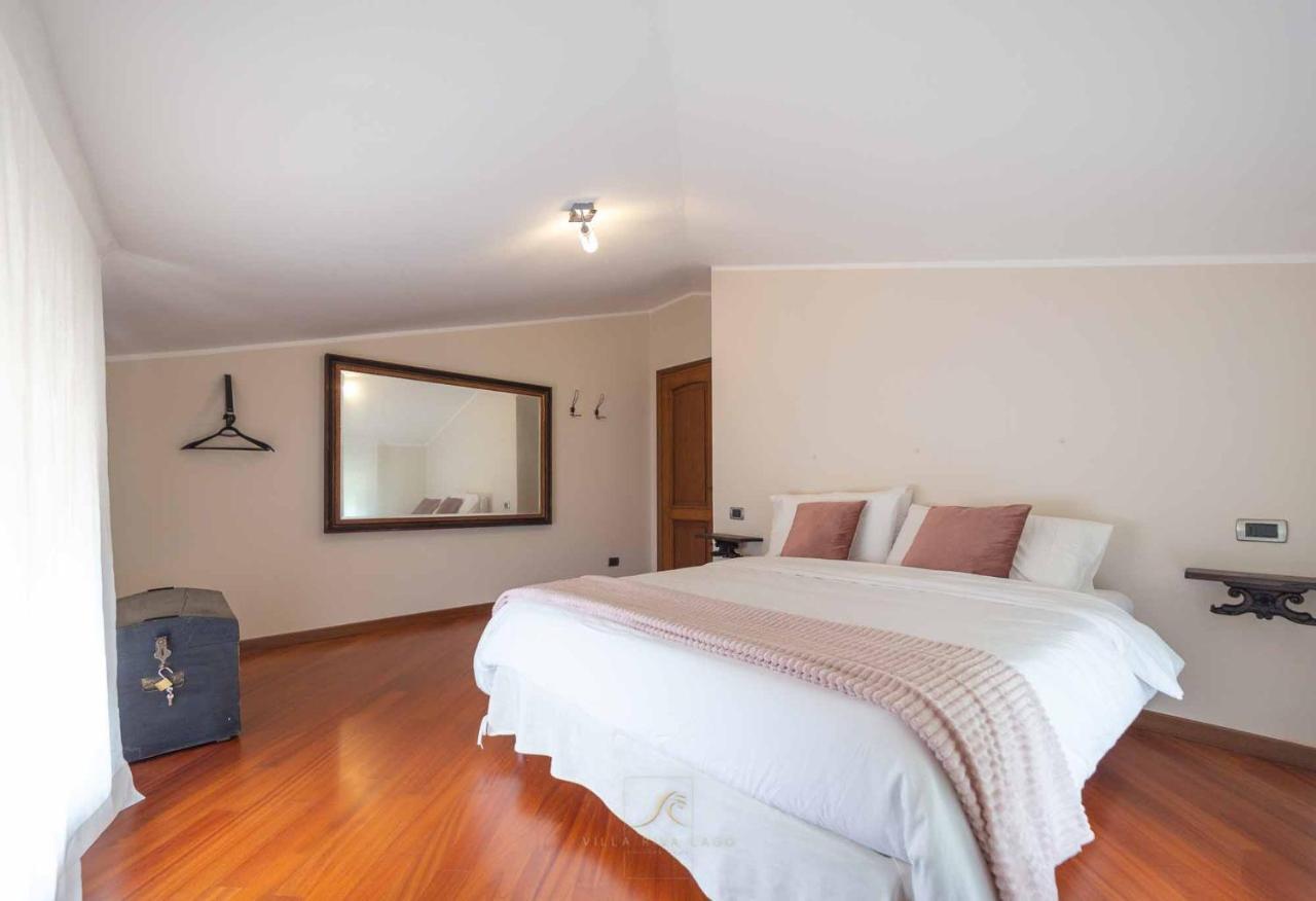 Villa Riva Lago - Apartment With Parking Tavernola Bergamasca Exterior photo